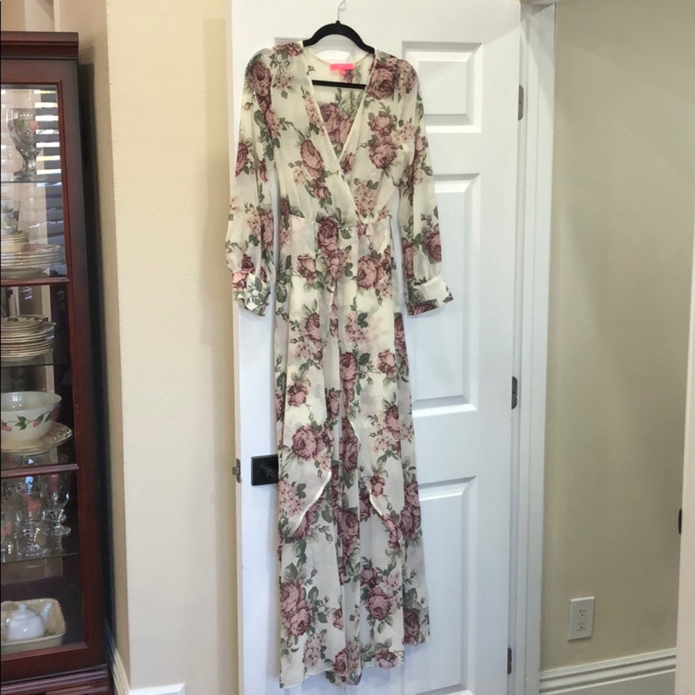 Long sleeve floral maxi dress